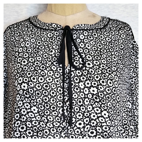 Talbots Woman Floral Print Tie Detail Blouse - Picture 2 of 5